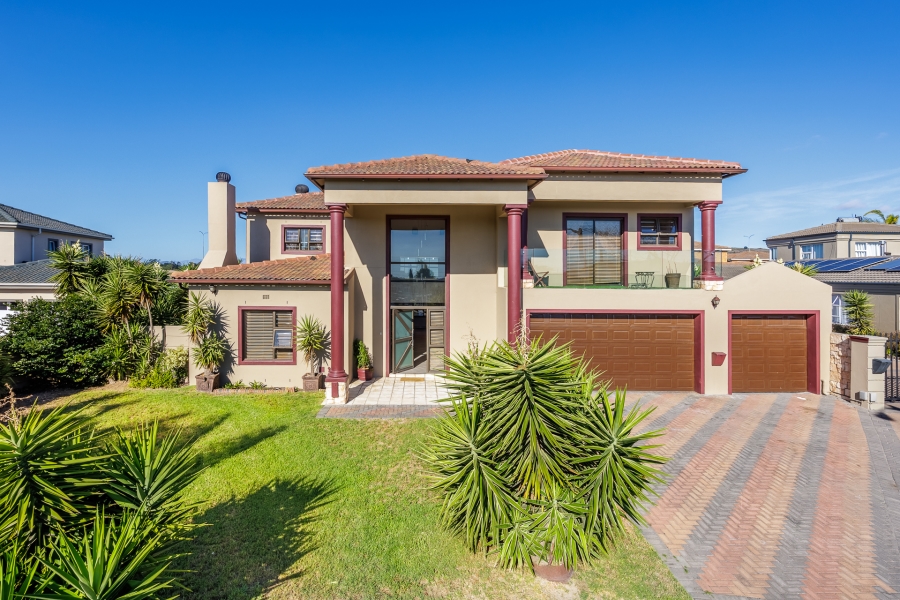 4 Bedroom Property for Sale in Rouxville Western Cape